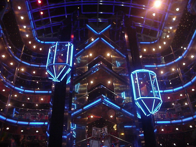 Grand-Atrium1.JPG 93.7 KB