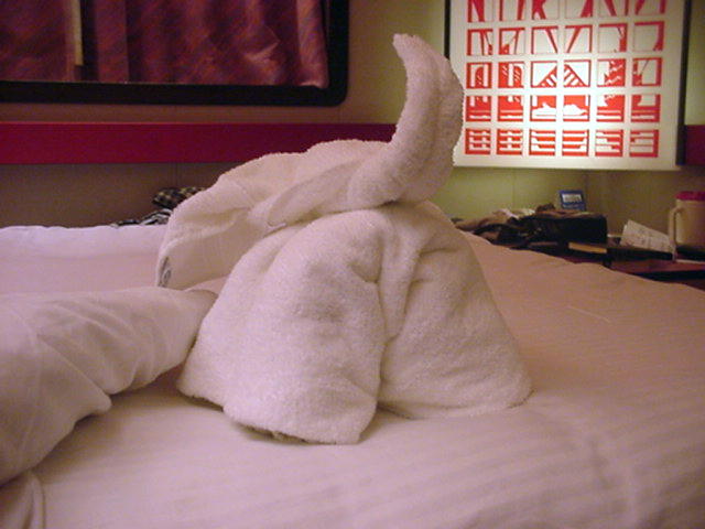 Towel-Elephant2.JPG 45.4 KB