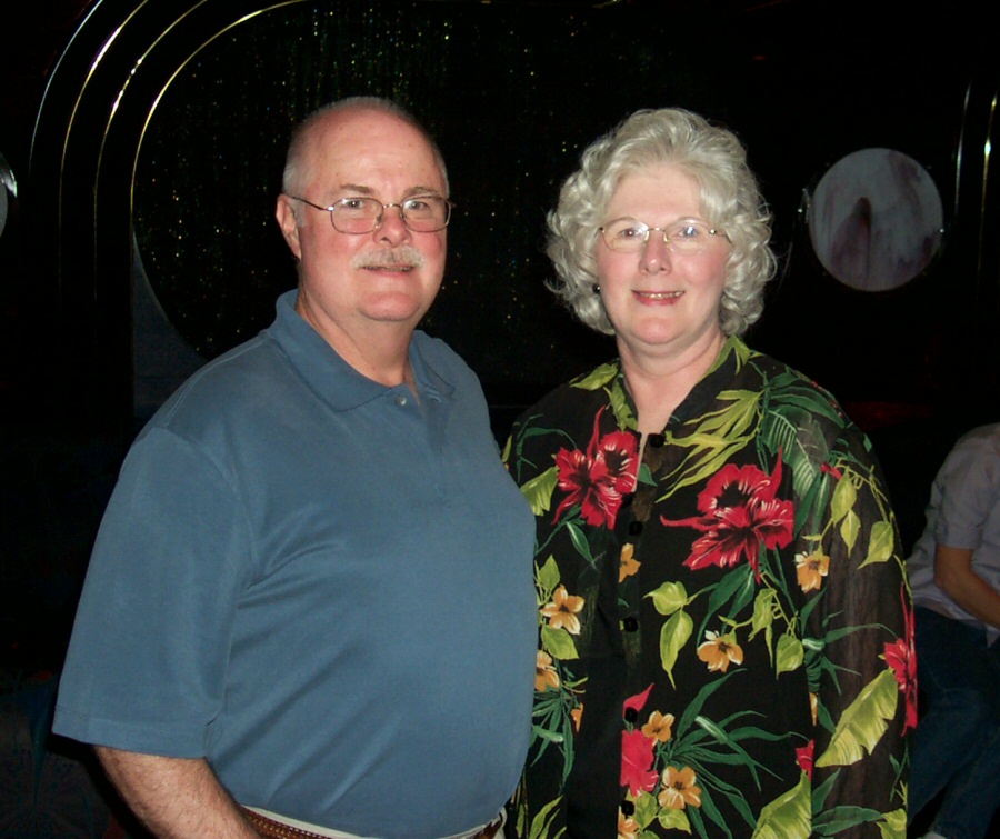 Ray&Sue_J1.jpg 185.8 KB
